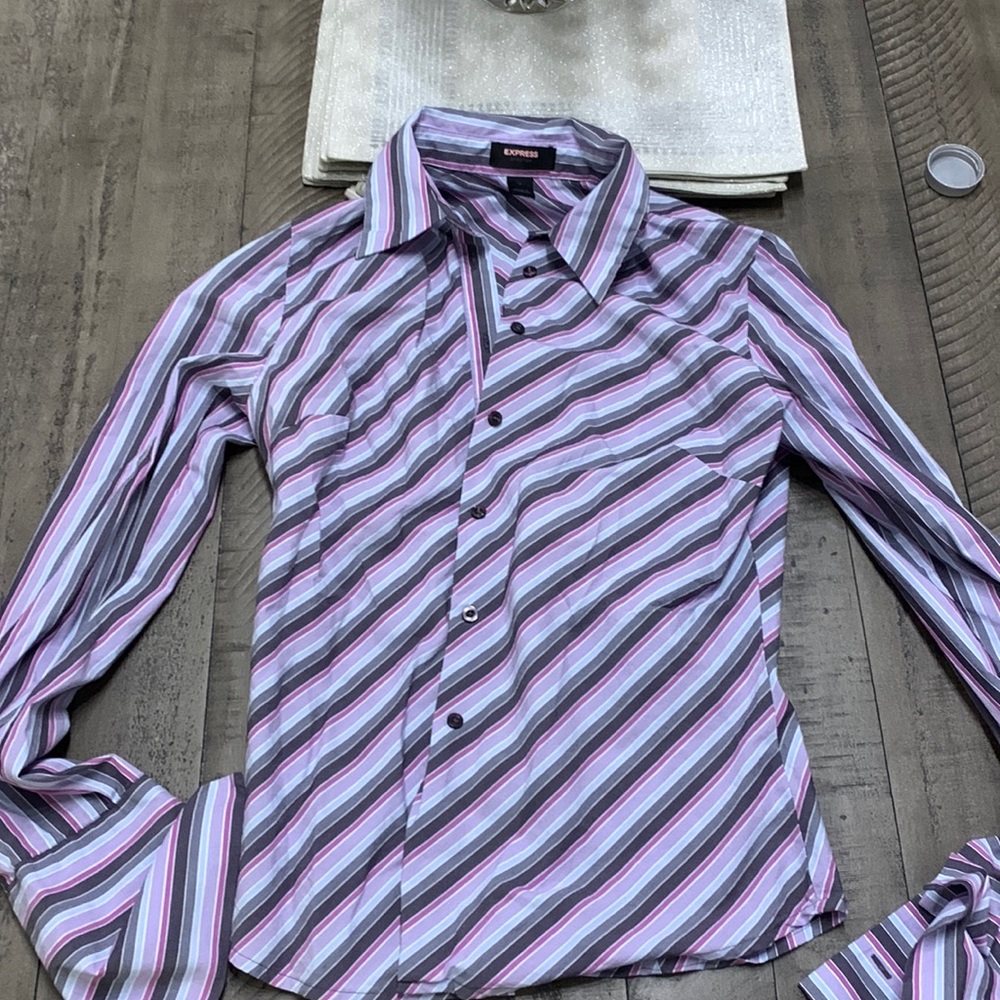 express button down
